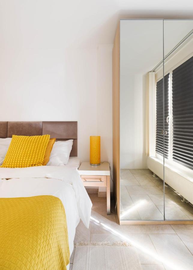 Bright & Cozy 3 Near Everything Appartement